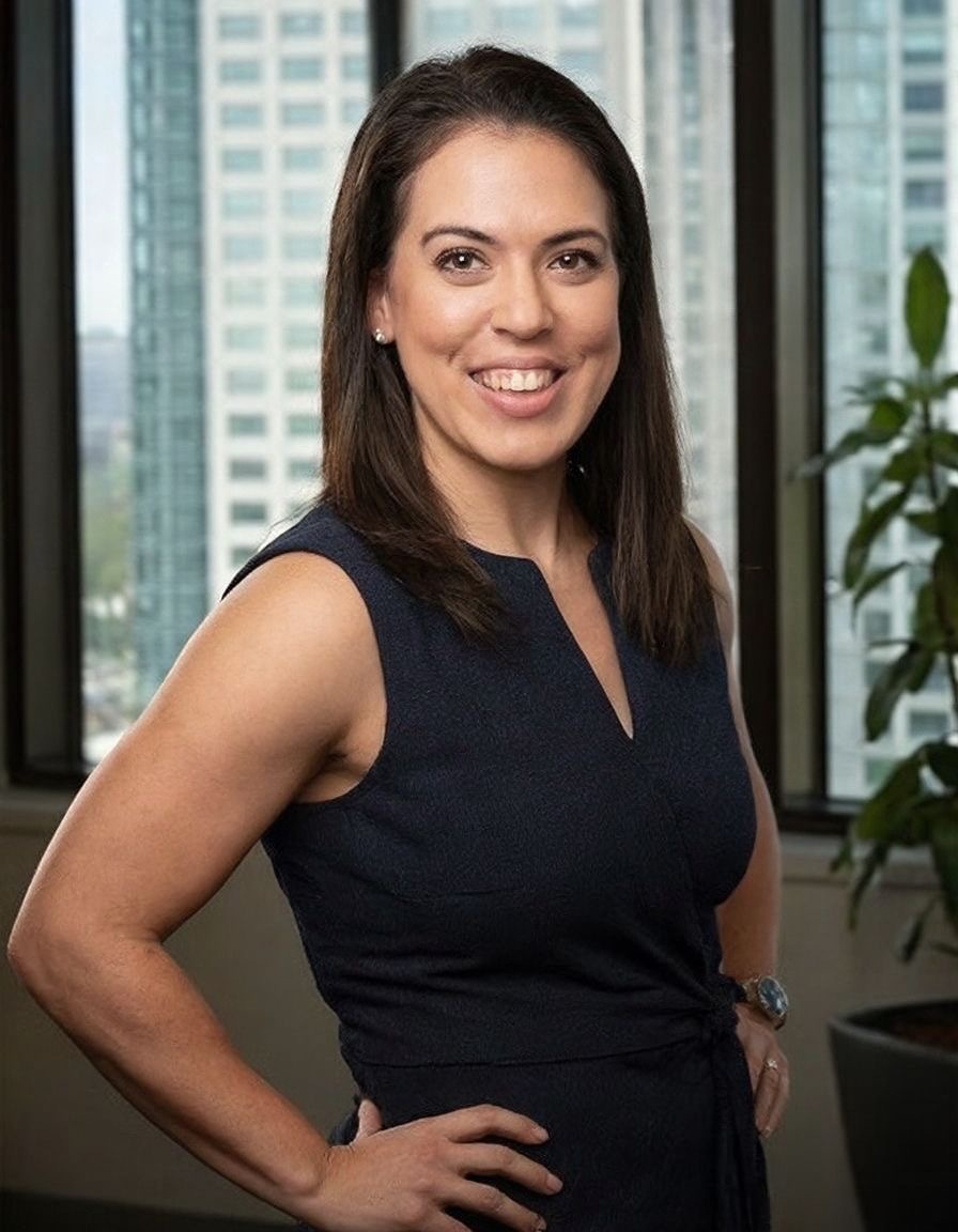 Pierce, Lisa Leadership Headshot